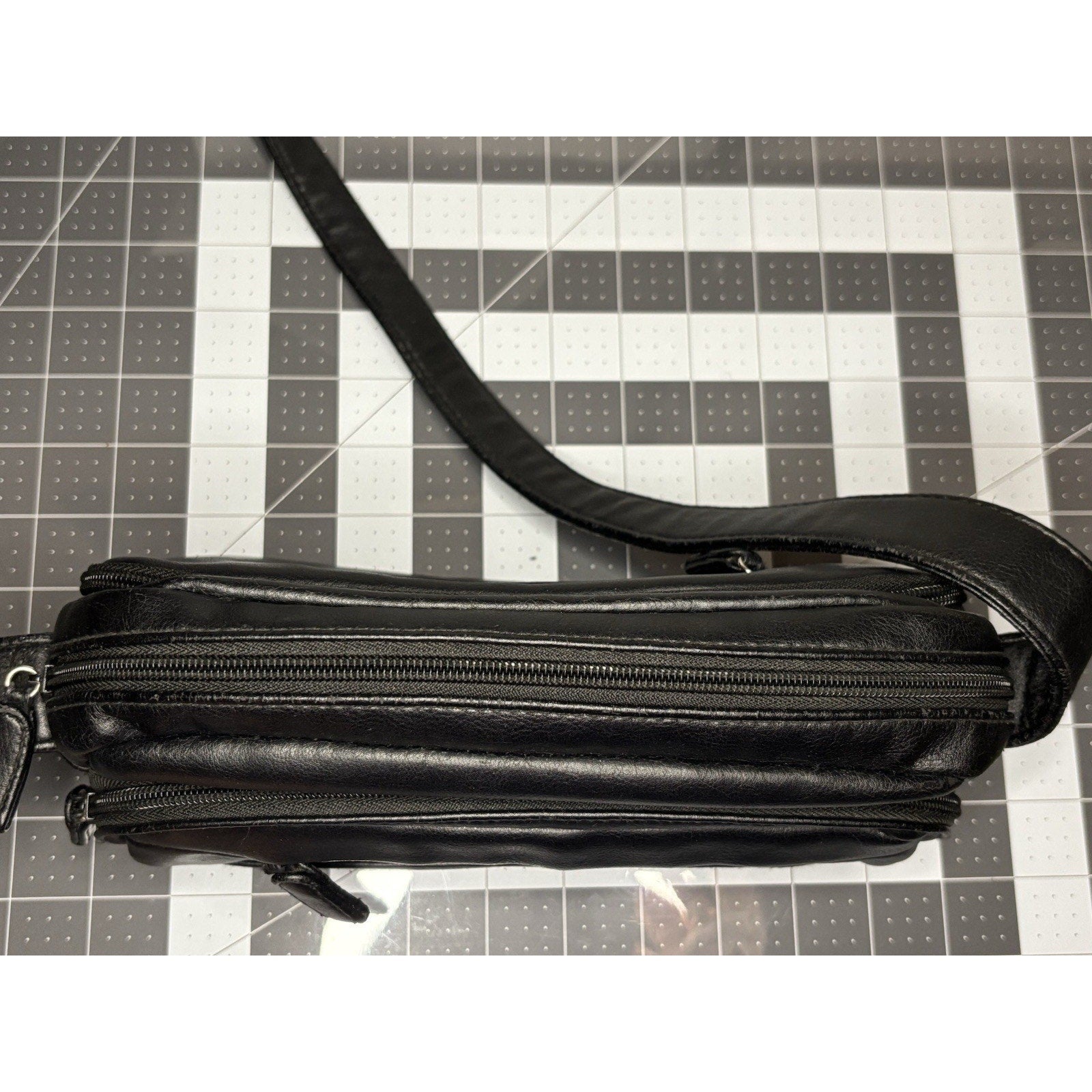 Black Faux Leather Multi Pocket Shoulder Strap Hangbag Purse