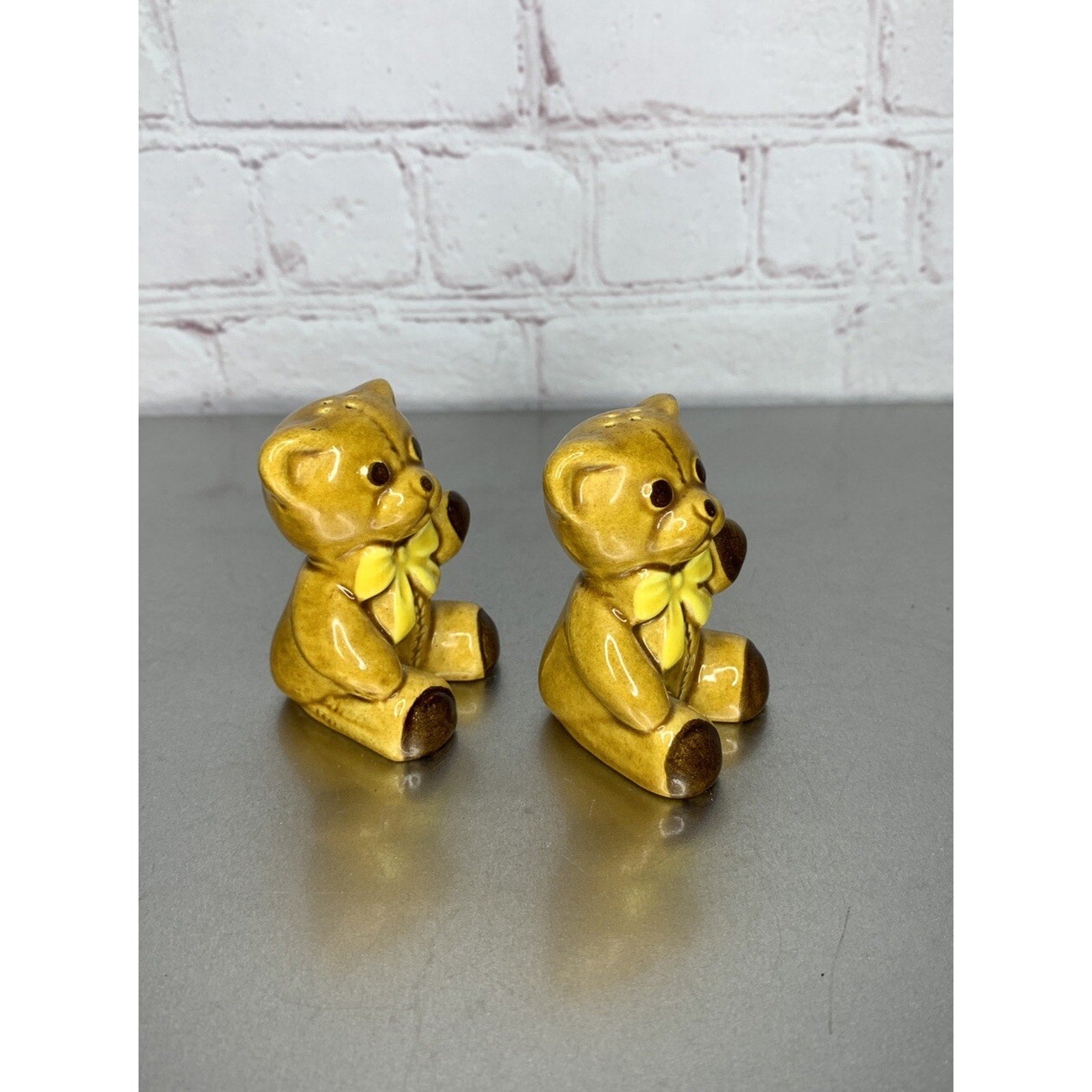 Vintage Avon Teddy Bear Salt & Pepper Shakers Ceramic