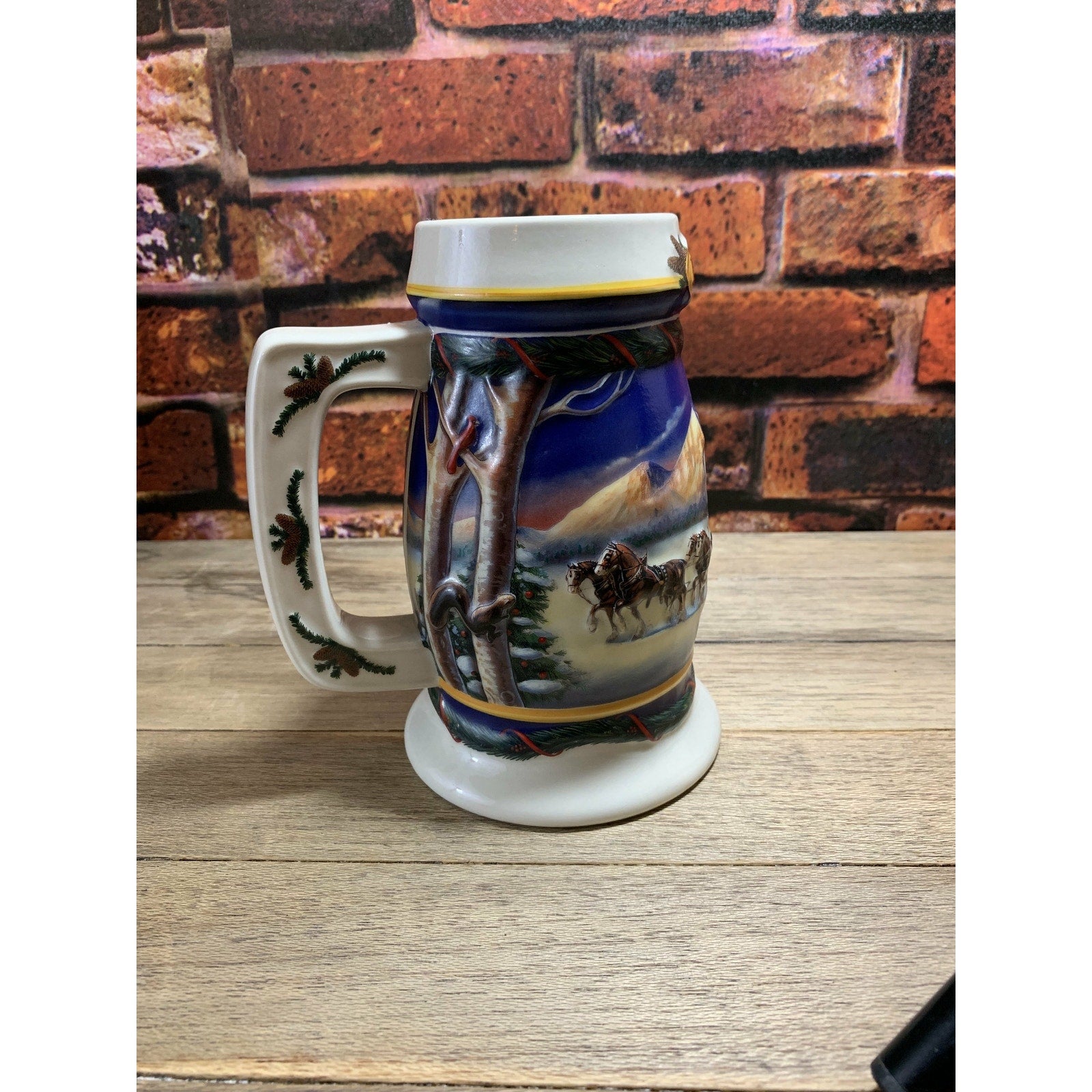 Vintage Budweiser Anheuser-Busch Holiday in the Mountains Holiday Stein 2000