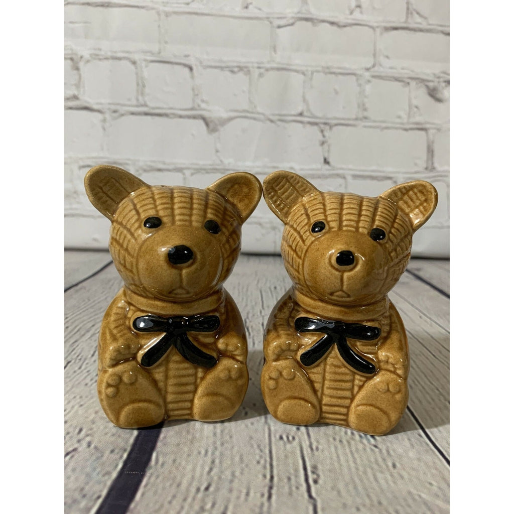 Vintage Ceramic Teddy Bear Salt & Pepper Shakers- Taiwan 1970’s