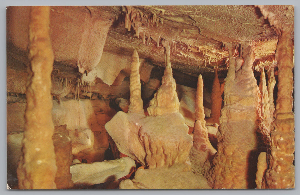 Onyx Colonnade In Mammoth Cave National Park, Kentucky PC