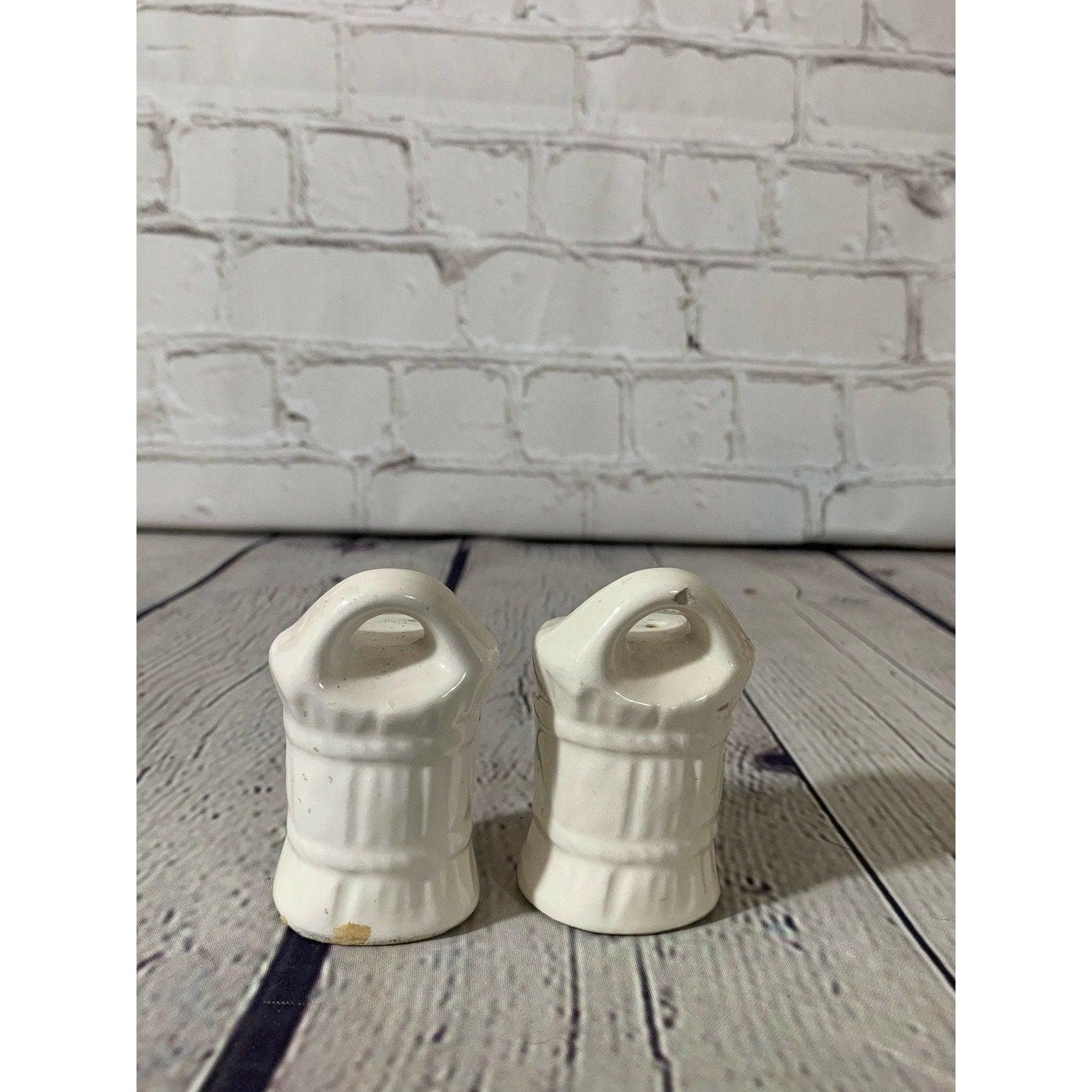 Vintage Ceramic Bale of Hay Salt & Pepper Shakers-Occupied Japan 1945-1952