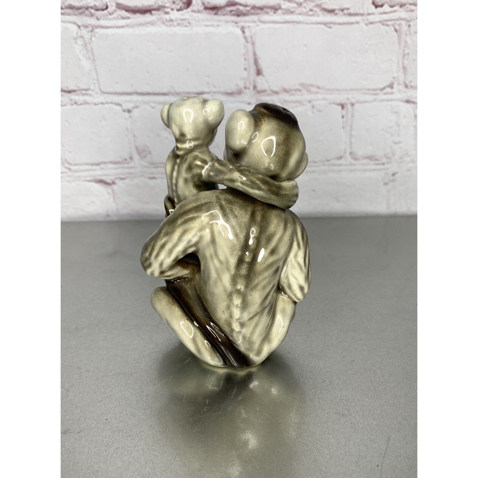 Vintage Art Studio Monkey & Baby Salt & Pepper Shakers USA-Read Description
