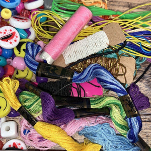 Craft/Bead Lot, Assorted Beads, Yarn, Thread-Read Description
