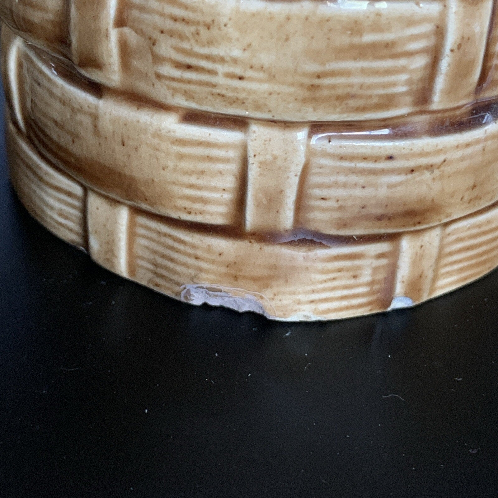 Vintage Pottery Stovetop Salt & Pepper Shakers Basket Weave Fruit 1974