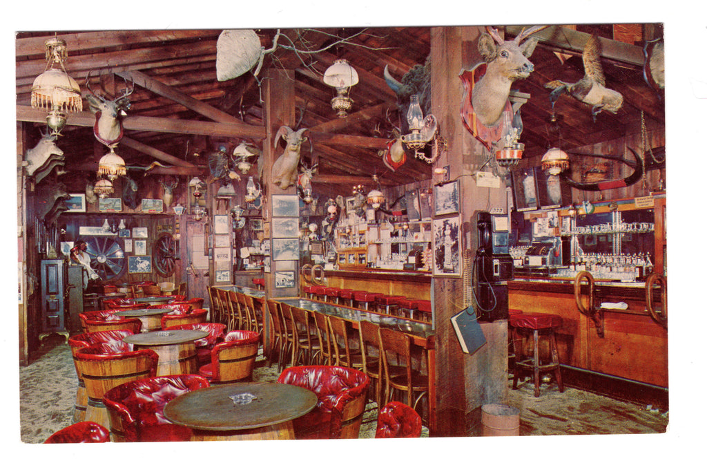 Deadwood, South Dakota, Old Style Bar Saloon, Vintage Post Card.