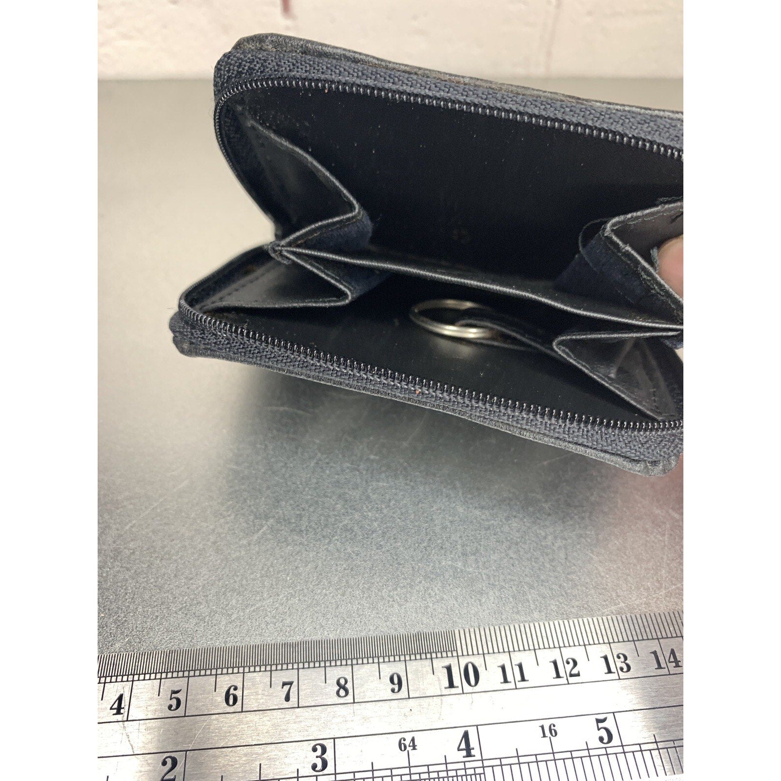 Vintage ID Wallet Change Pouch Credit Card Key Holder Black Zip Around NOS