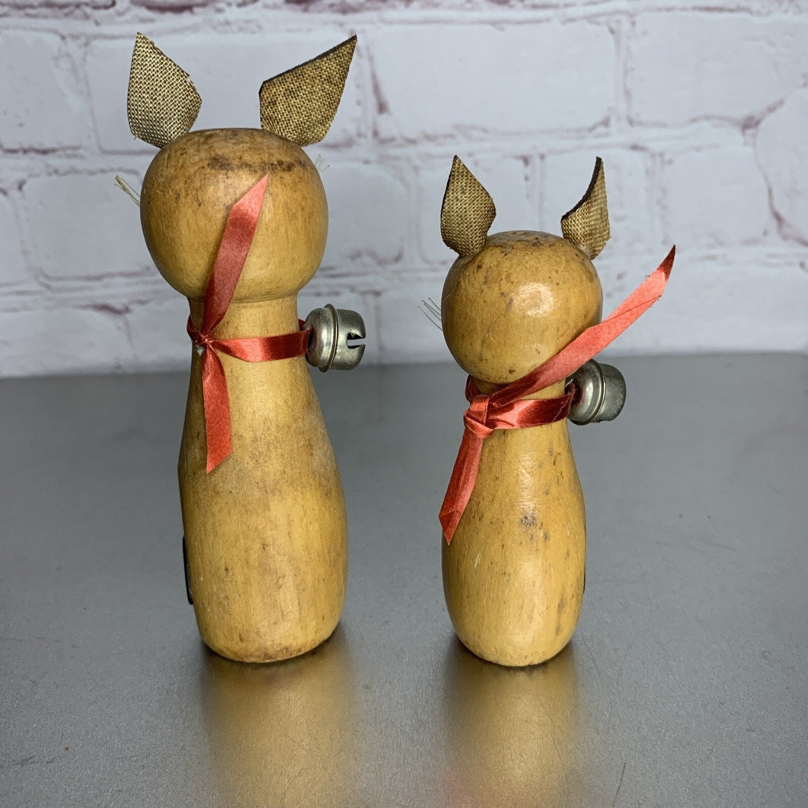 Vintage Wooden Enesco Magnetic Cat Couple Salt & Pepper Shakers Japan