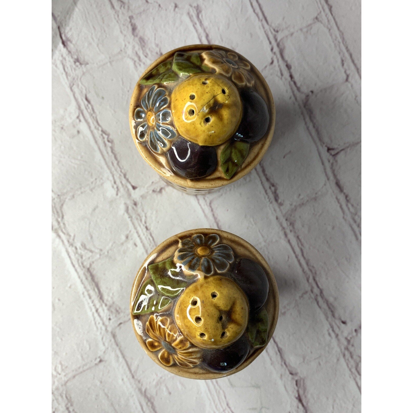 Vintage Pottery Stovetop Salt & Pepper Shakers Basket Weave Fruit 1974