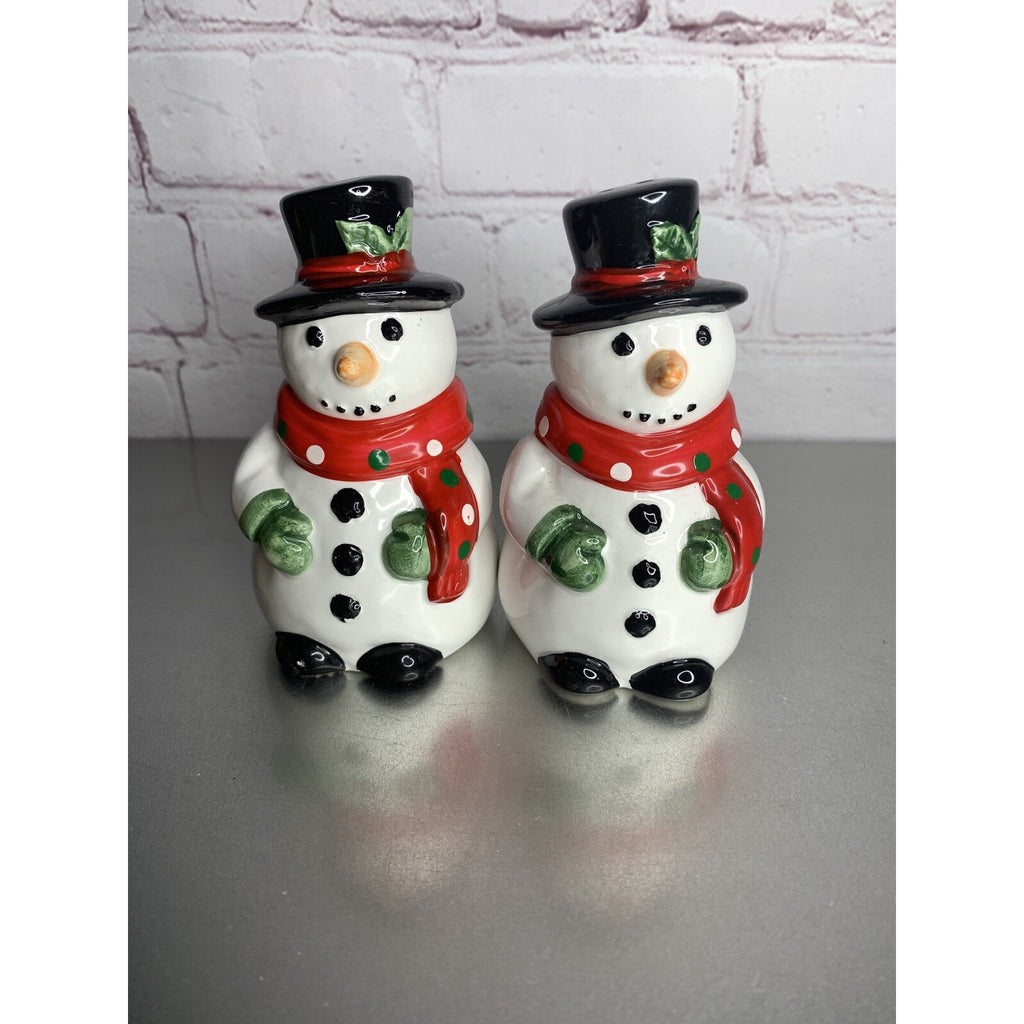 Vintage AMC NY Ceramic Snowman Salt & Pepper Shakers Taiwan 1980s