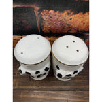Vintage Ceramic Farmhouse Cows Salt & Pepper Shakers