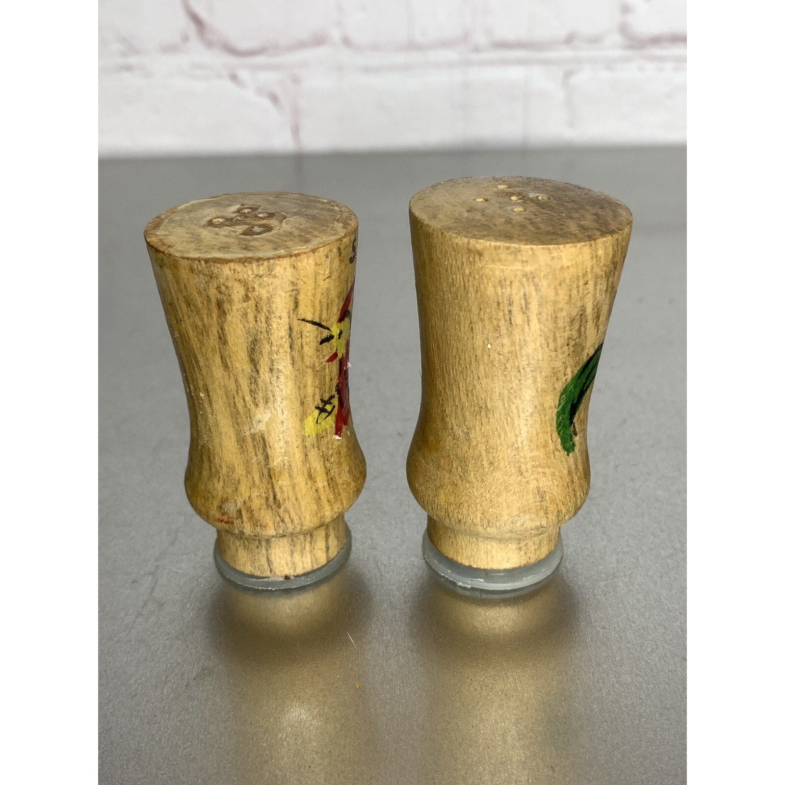 Vintage Mini Wood Salt & Pepper Shakers w/Painted Roosters Design 2 1/4”h
