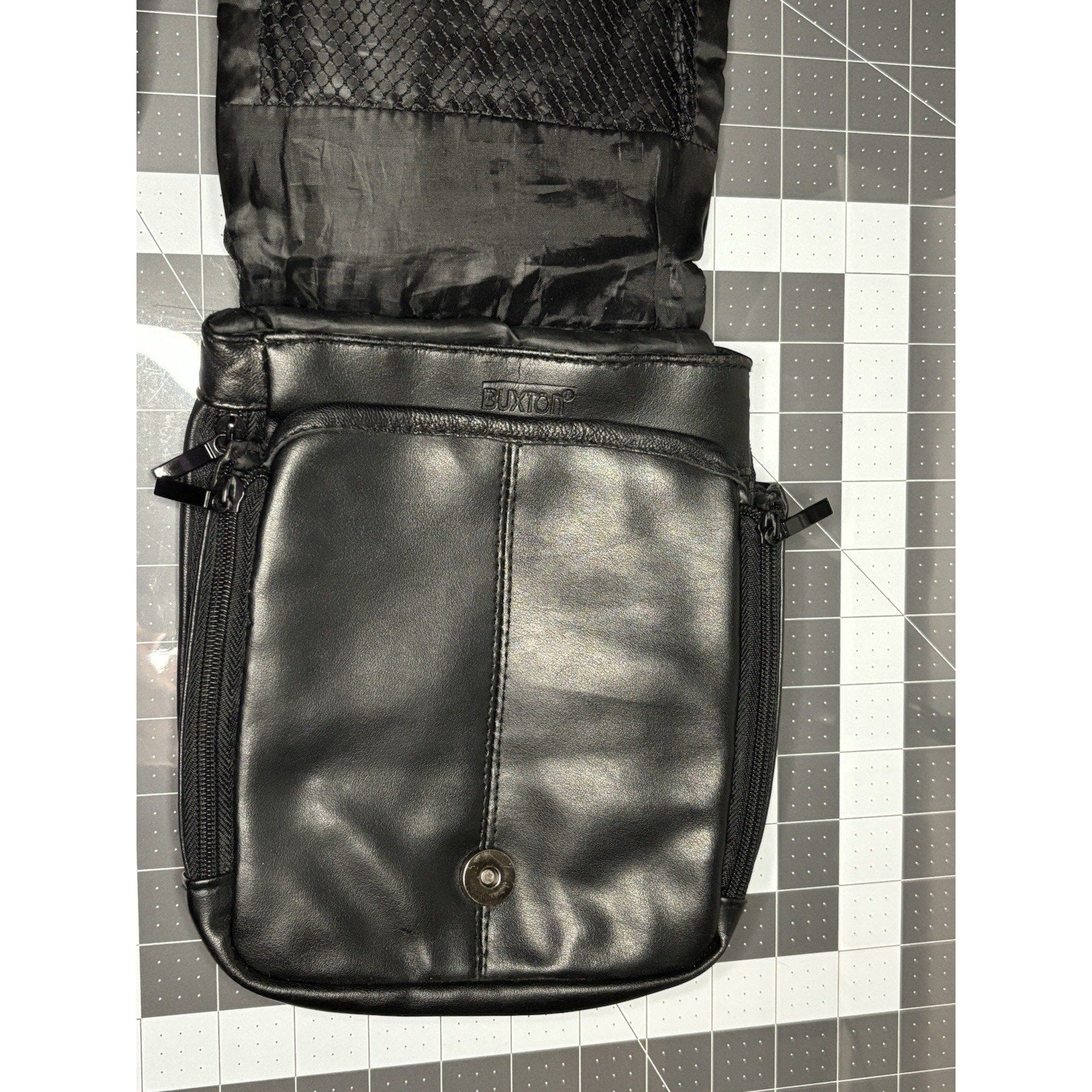Buxton Genuine Leather Black Shoulder Slingback Hand Bag Purse