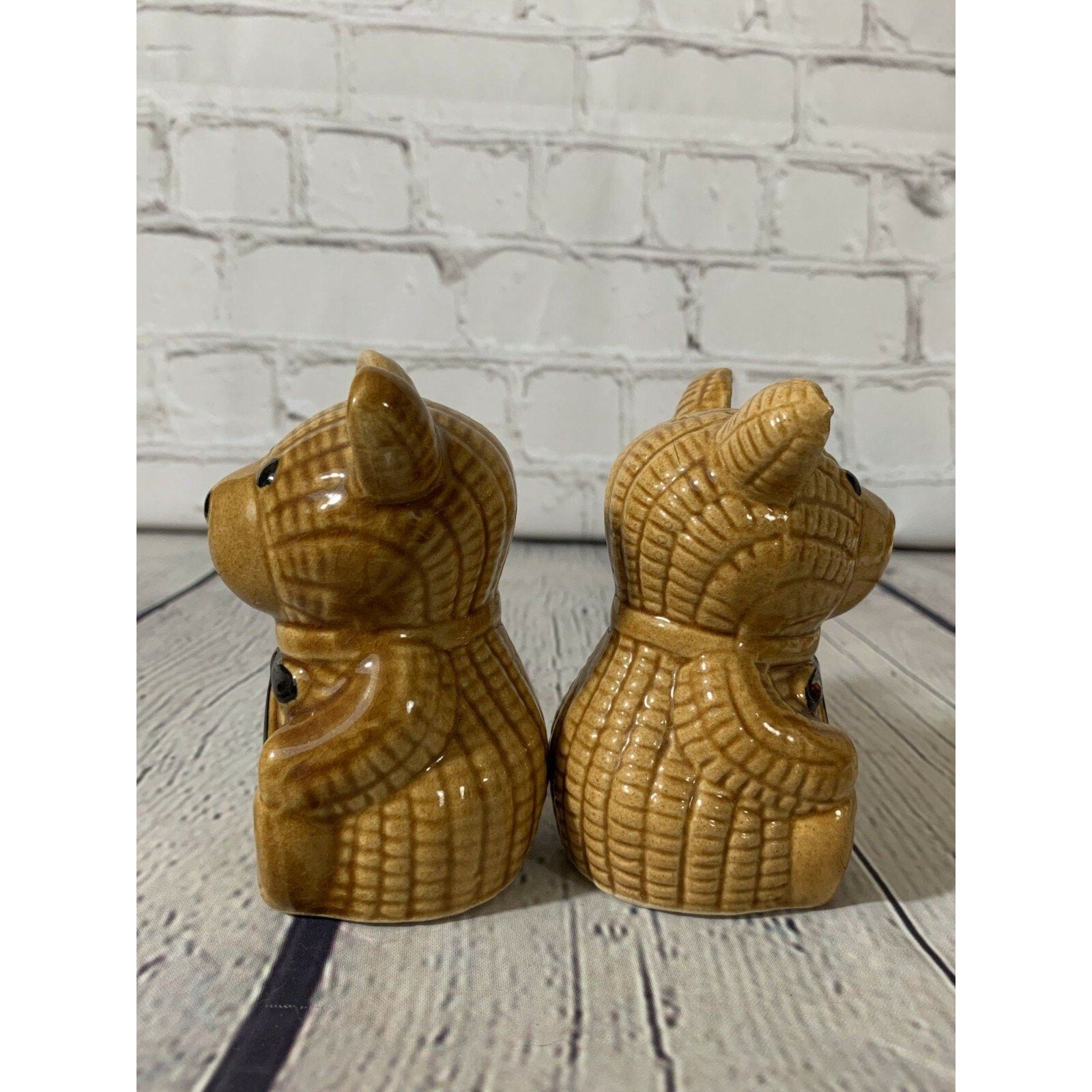 Vintage Ceramic Teddy Bear Salt & Pepper Shakers- Taiwan 1970’s
