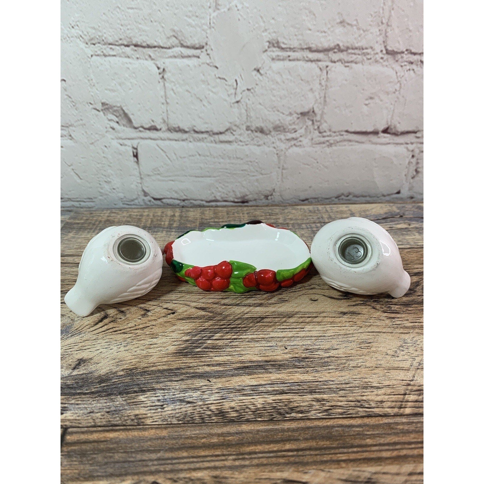 Vintage White Doves In Holly Berry Tray Salt & Pepper Shakers, Russ Berrie Co