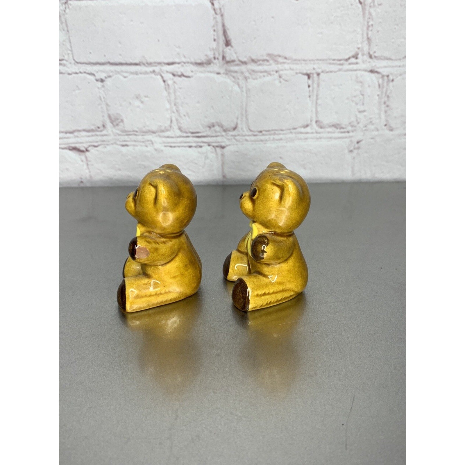 Vintage Avon Teddy Bear Salt & Pepper Shakers Ceramic