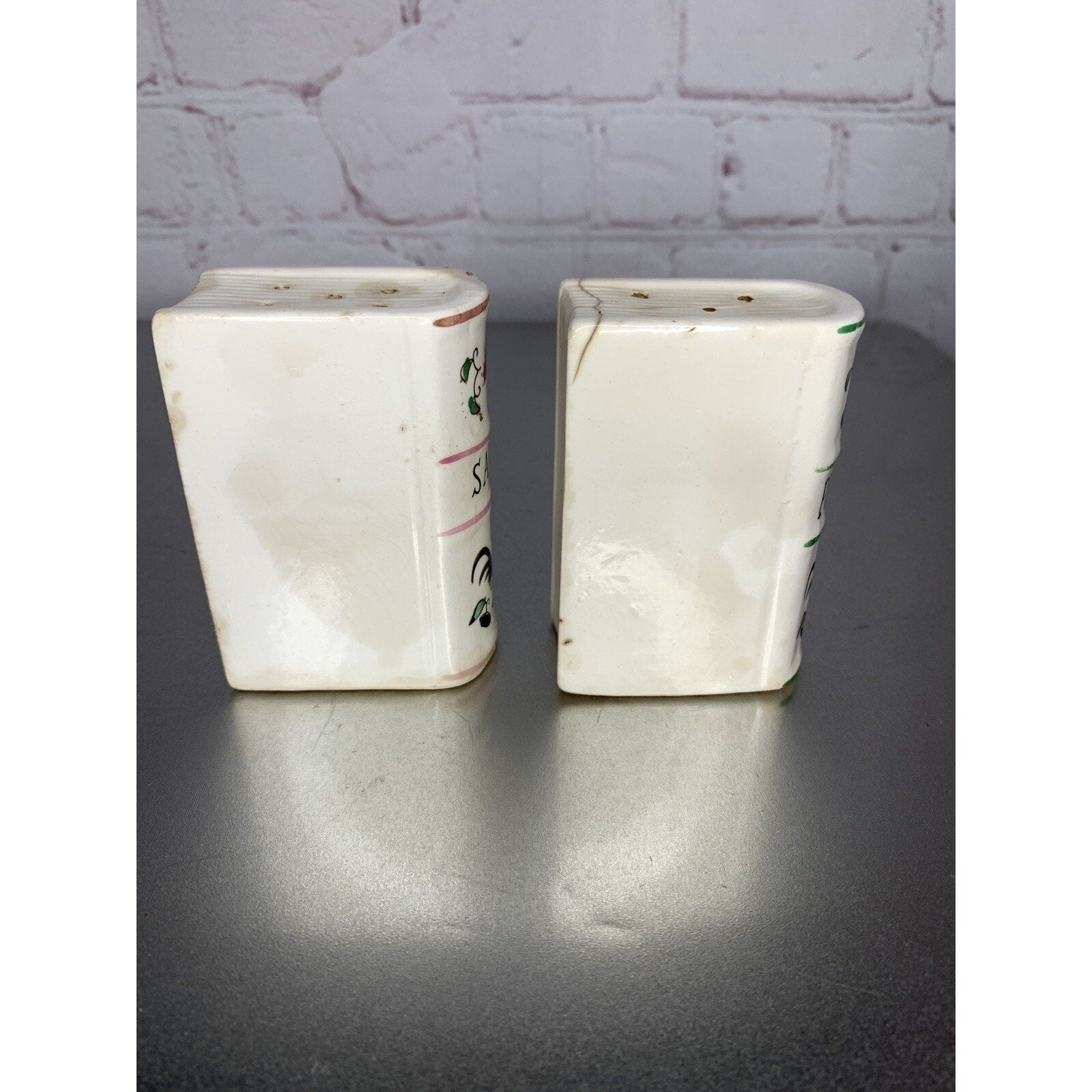 Vintage Rooster Book Salt & Pepper Shakers Japan-Read Description