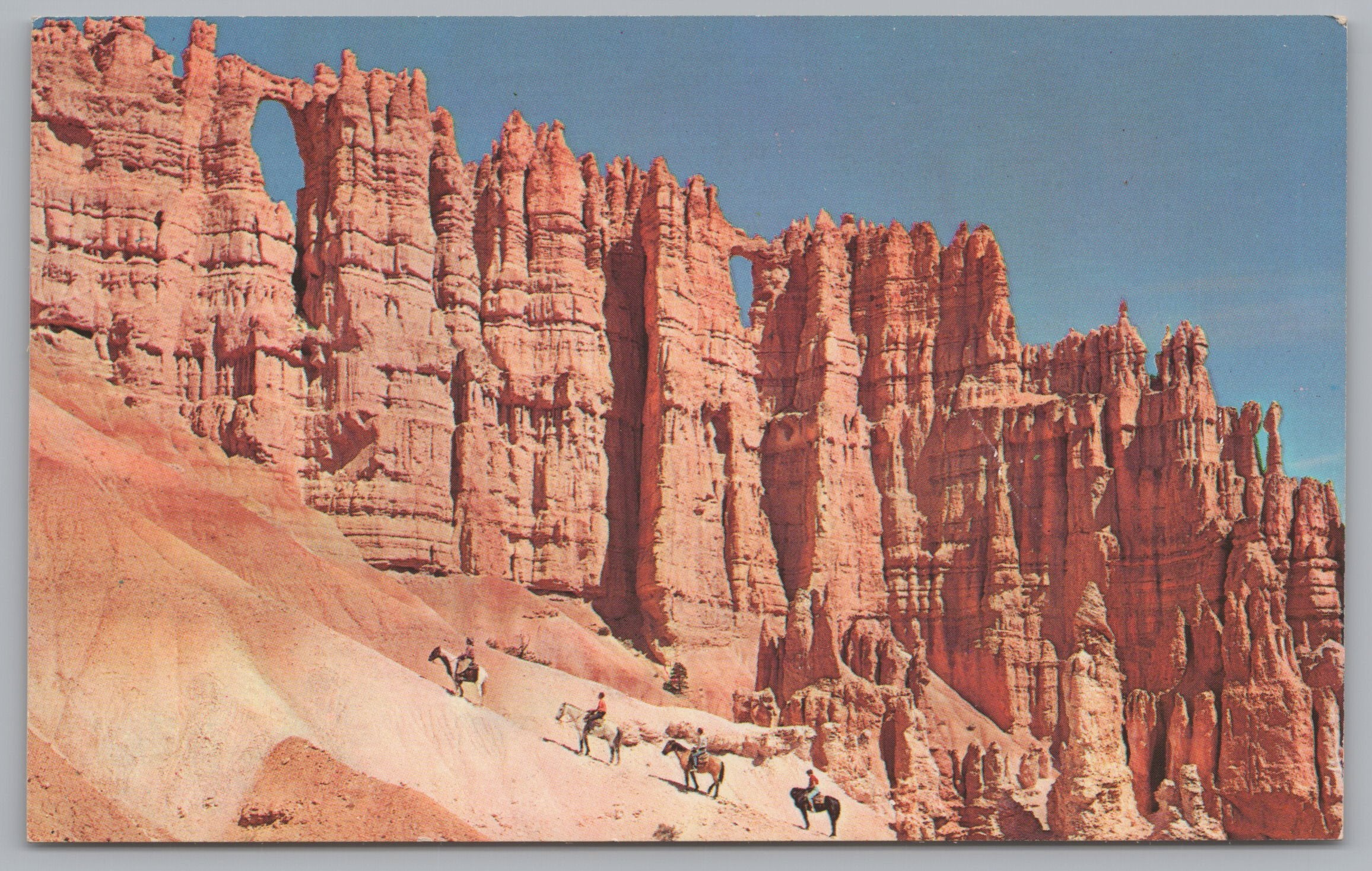 The Wall Of Windows, Bryce Canyon National Park, Utah, Vintage Post Card.