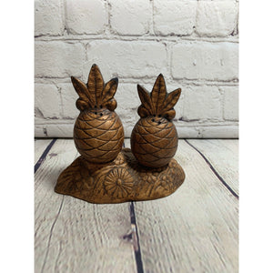Vintage Ceramic Hawaii Pineapple Salt & Pepper Shakers-Treasure Craft