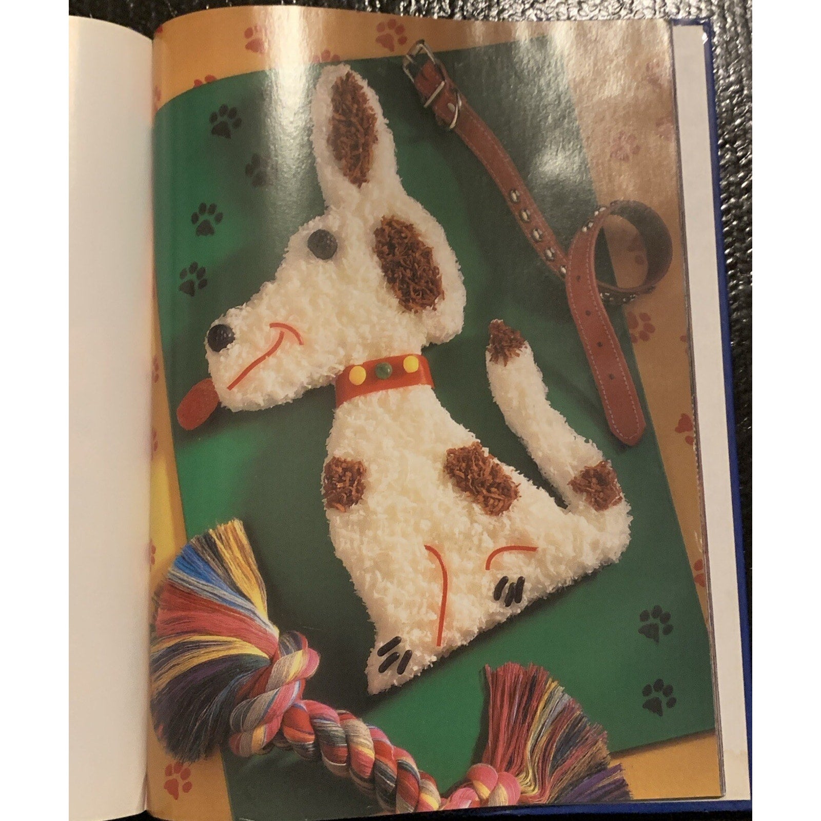 Vintage 1993 Baker’s Easy Cut-Up Party Cakes Cookbook Cake Recipes