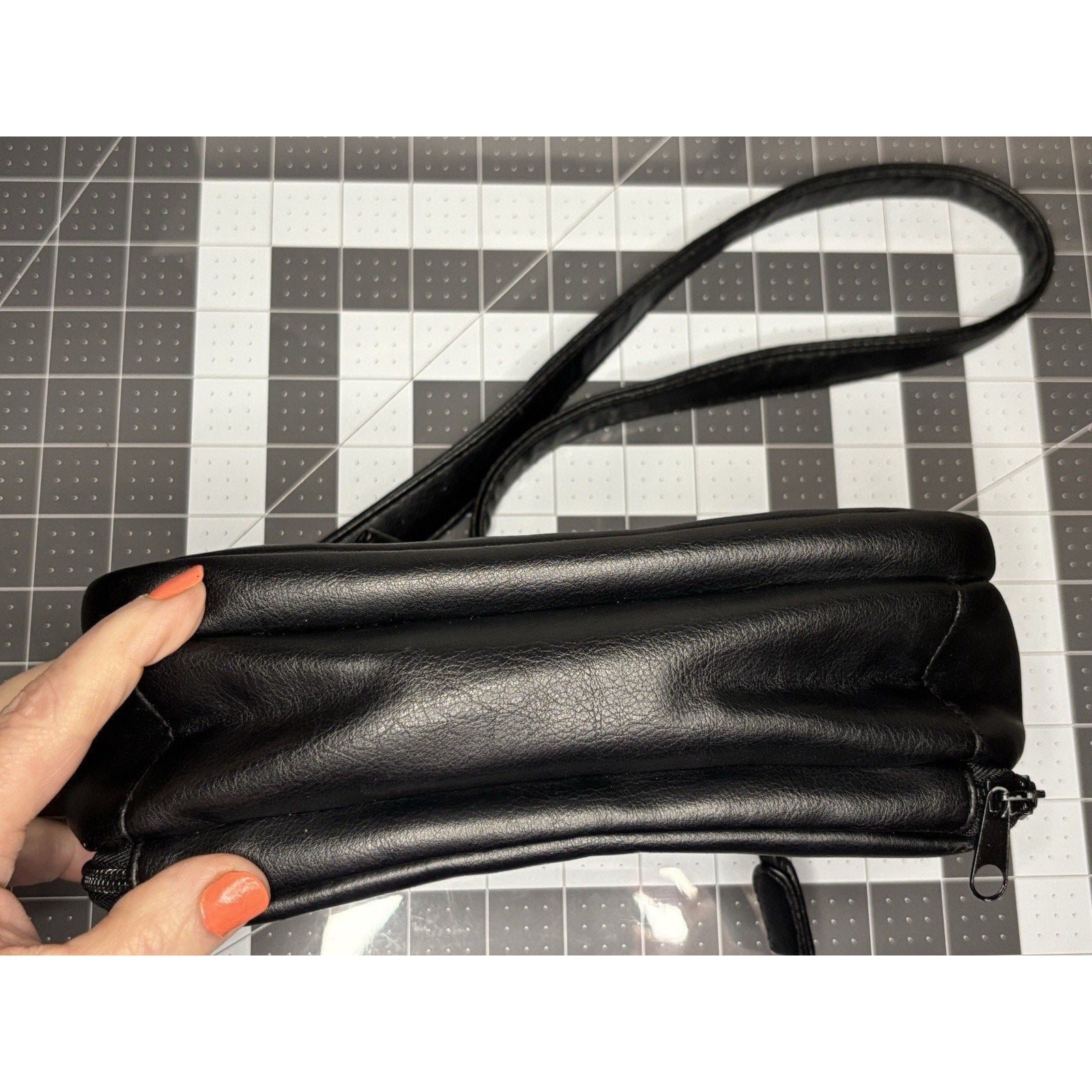 Black Faux Leather Multi Pocket Shoulder Strap Hangbag Purse