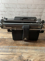 Vintage/Antique 1930’s-40's Royal Manual Typewriter Magic Margin Touch Control
