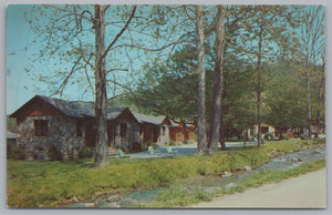 Marshalls Creek Rest Court, Gatlinburg, Tennessee, Vintage Post Card.