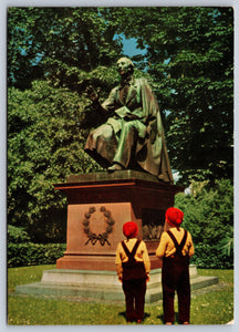 Kobenhavn HC Andersen Statue, Vintage Post Card