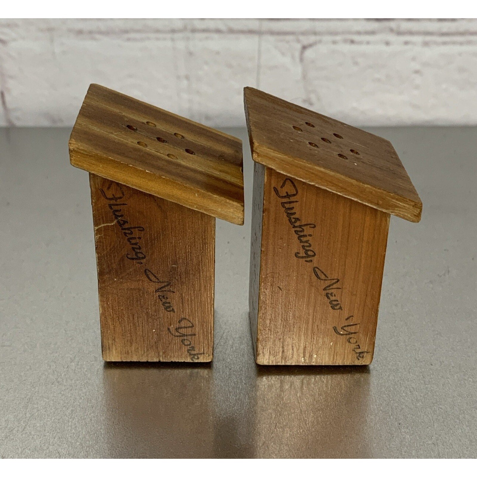 Vintage Ma Pa Outhouse Salt & Pepper Shakers Flushing NY Souvenirs