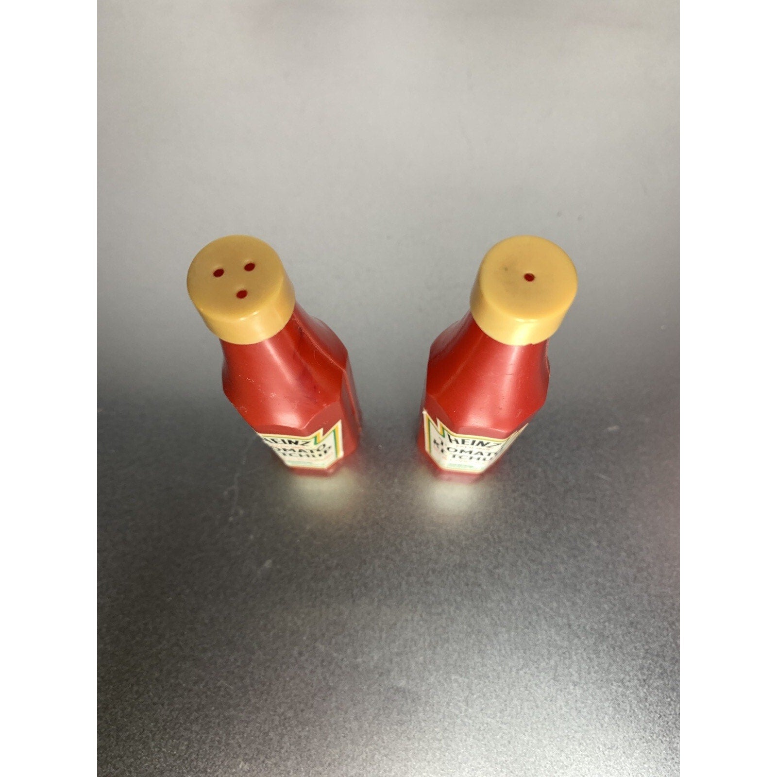 Vintage Heinz Tomato Ketchup Plastic Salt & Pepper Shakers JSNY Hong Kong