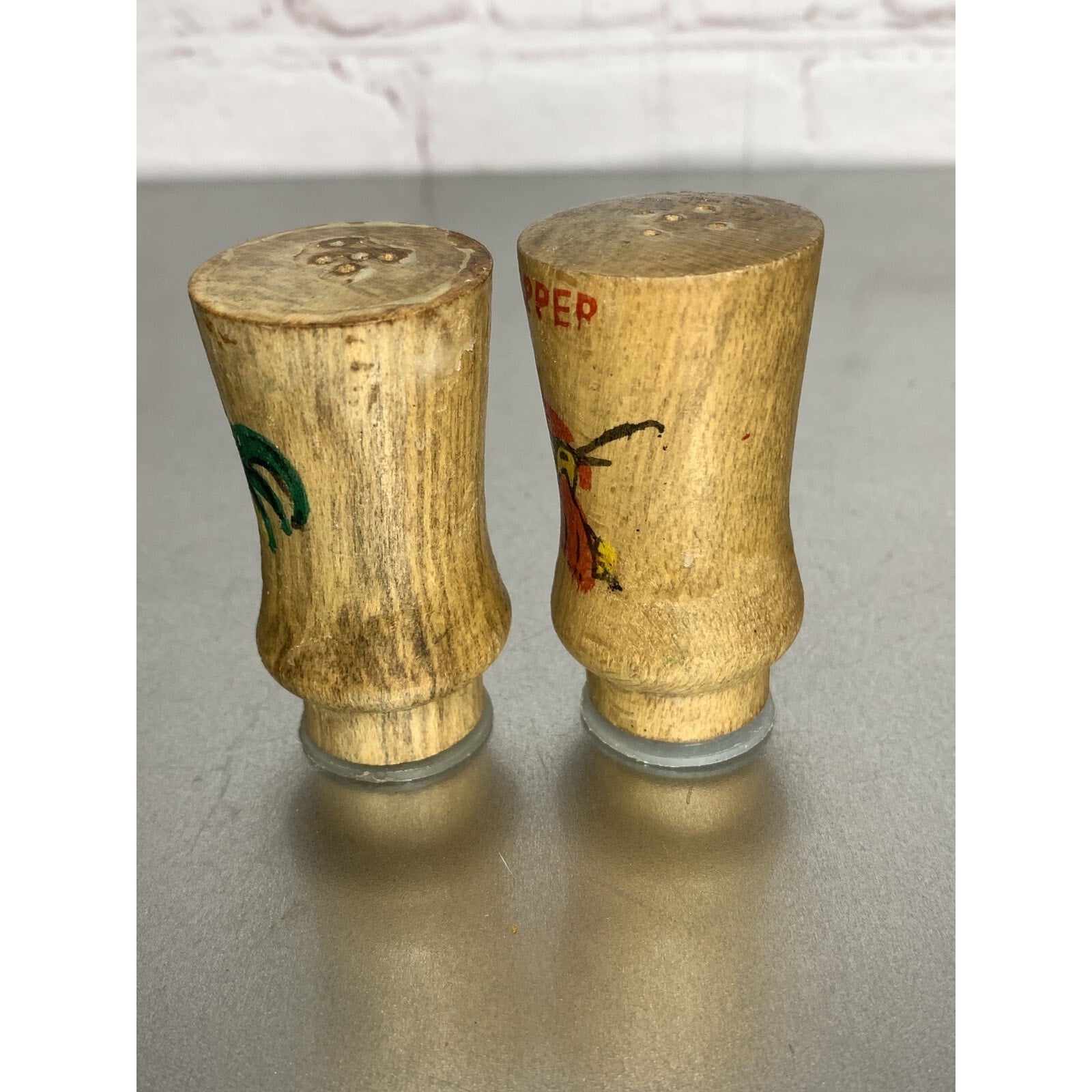 Vintage Mini Wood Salt & Pepper Shakers w/Painted Roosters Design 2 1/4”h
