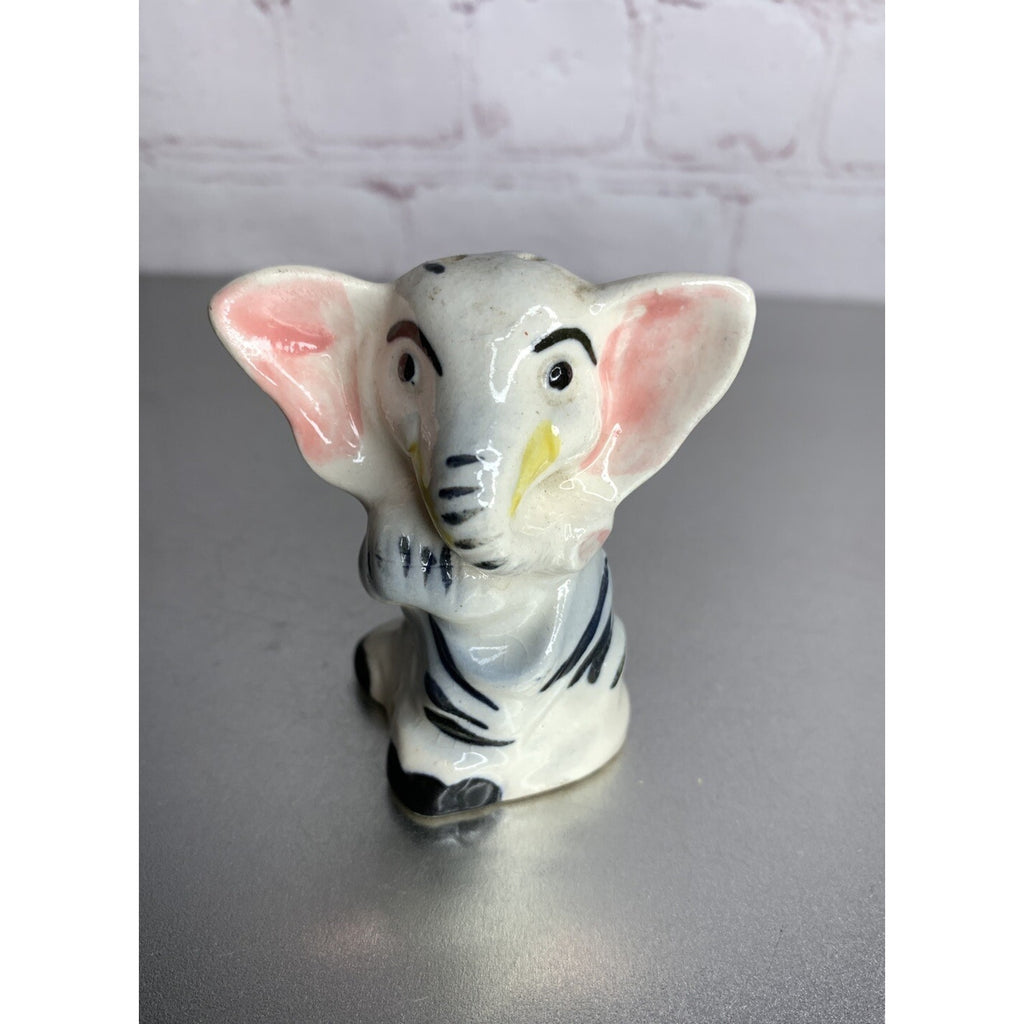 Vintage Sitting Elephant Salt “Or” Pepper Shaker Ceramic Japan Replacement