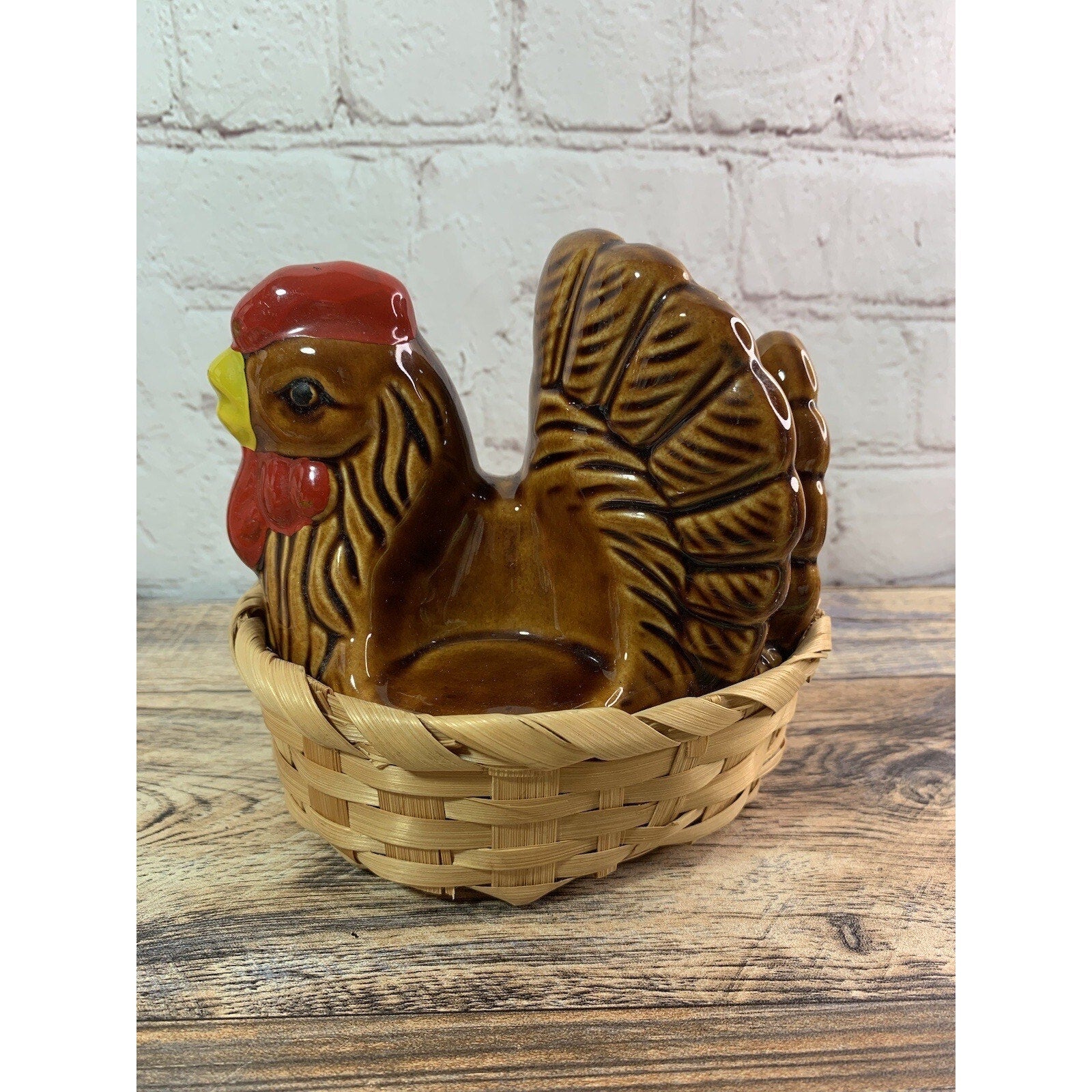 Ceramic Chicken Hen In Basket Salt Pepper Shaker Napkin Holder Brown Giftco