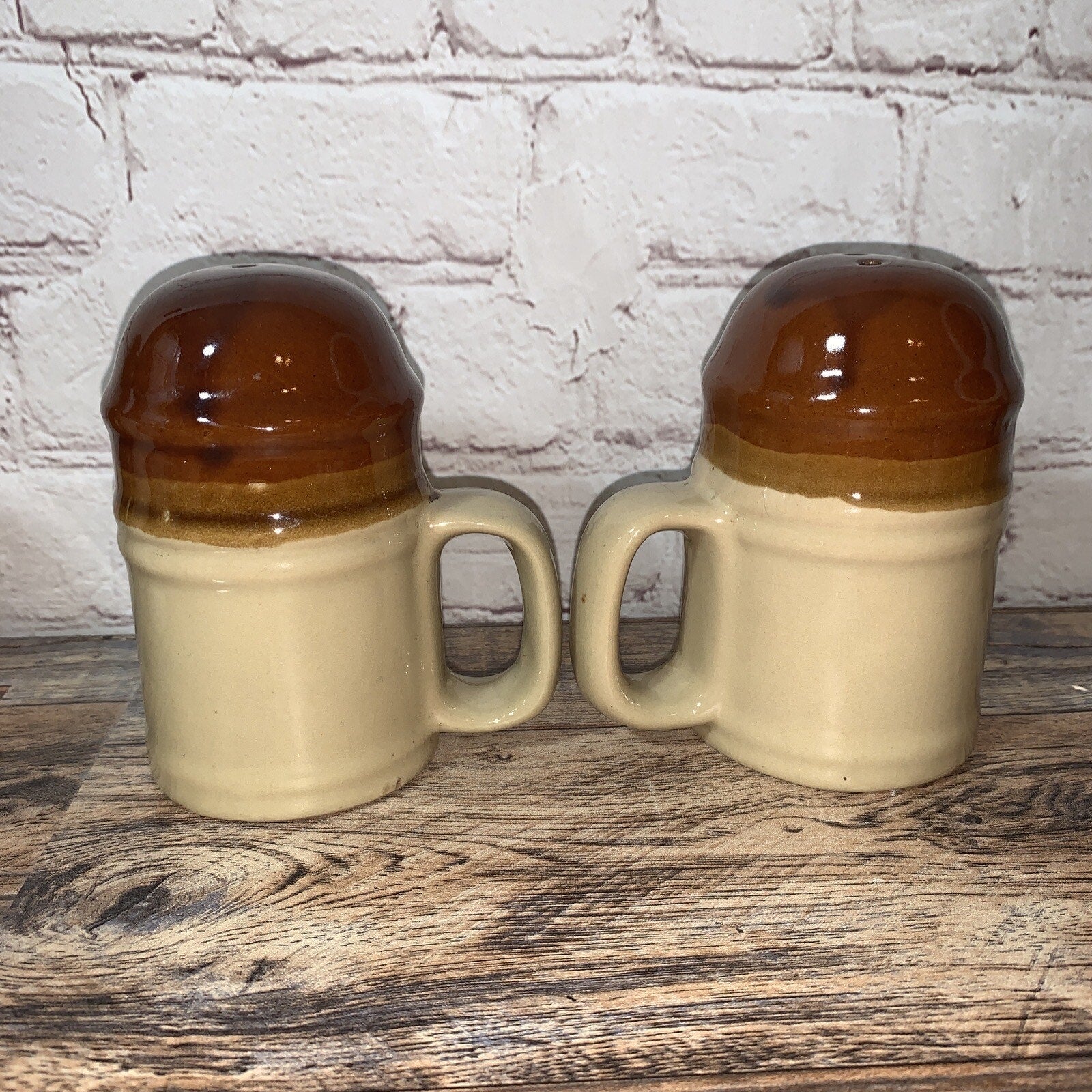 Vintage Ceramic Mug Style Salt & Pepper Shakers Brown/Tan
