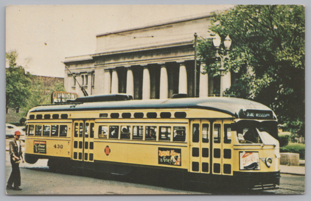 PCC Streetcar, Saint Paul, Minnesota, Vintage Post Card.