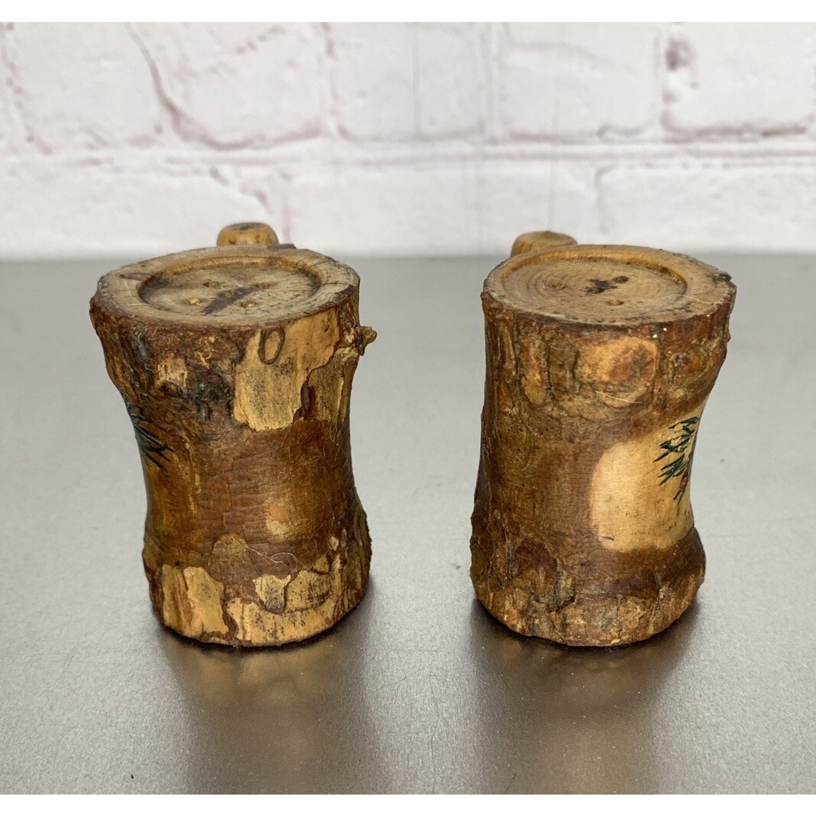 Vintage Bark Wood Salt & Pepper Shakers Pine Cones and Berries Rustic Christmas