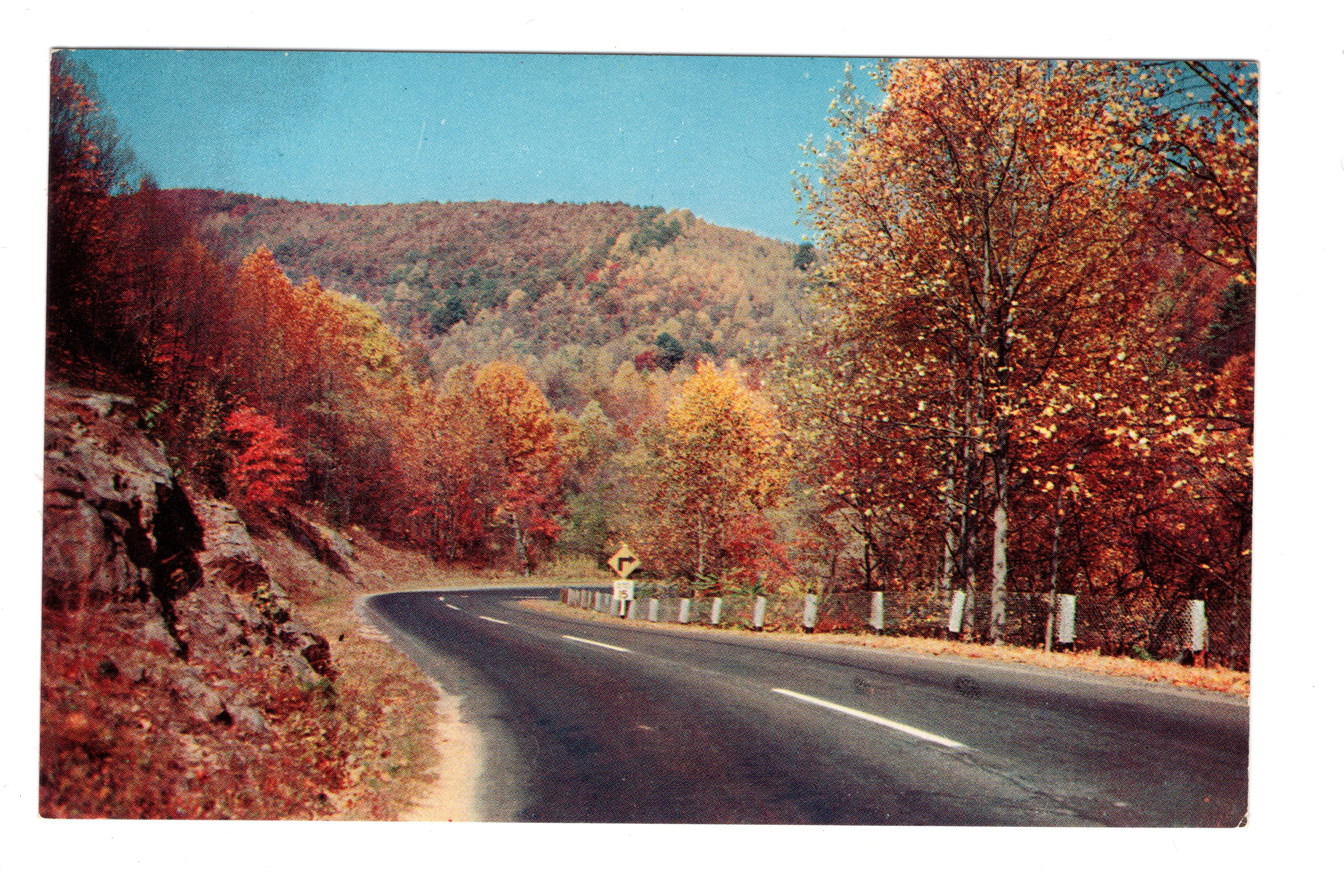 Approaching Skyline Drive on US HWY 211, Sperryville Virginia, Vintage Post Card.