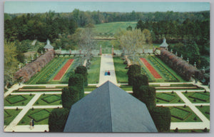 Ballroom Garden, Governors Palace, Williamsburg, Virginia, Vintage Post Card.