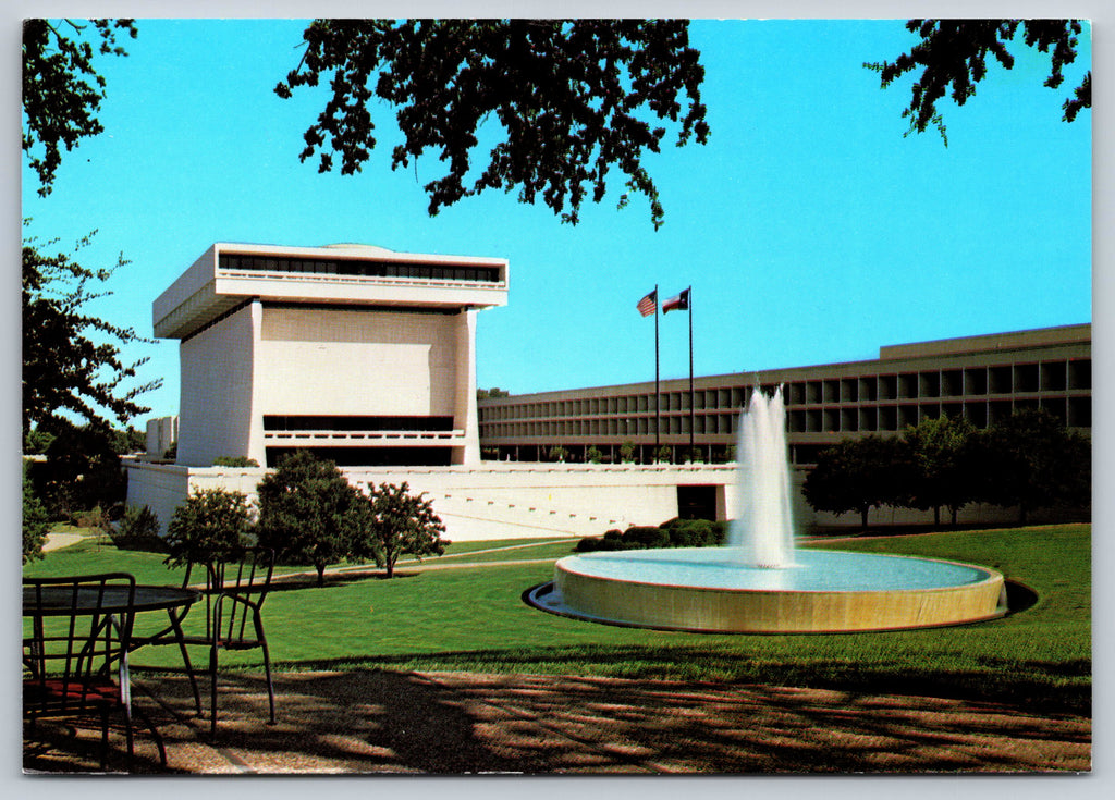 Lyndon Baines Johnson Library & Museum, Vintage Post Card