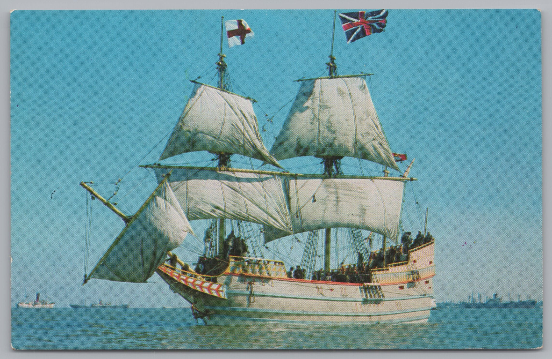 A Replica Of The 100 Ton Susan-Constant, Vintage Post Card.