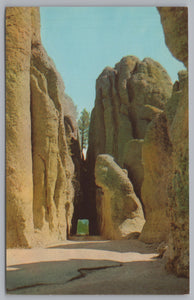 Needles Eye tunnel, Needles Highway, Black Hills, South Dakota, USA, Vintage Post Card.