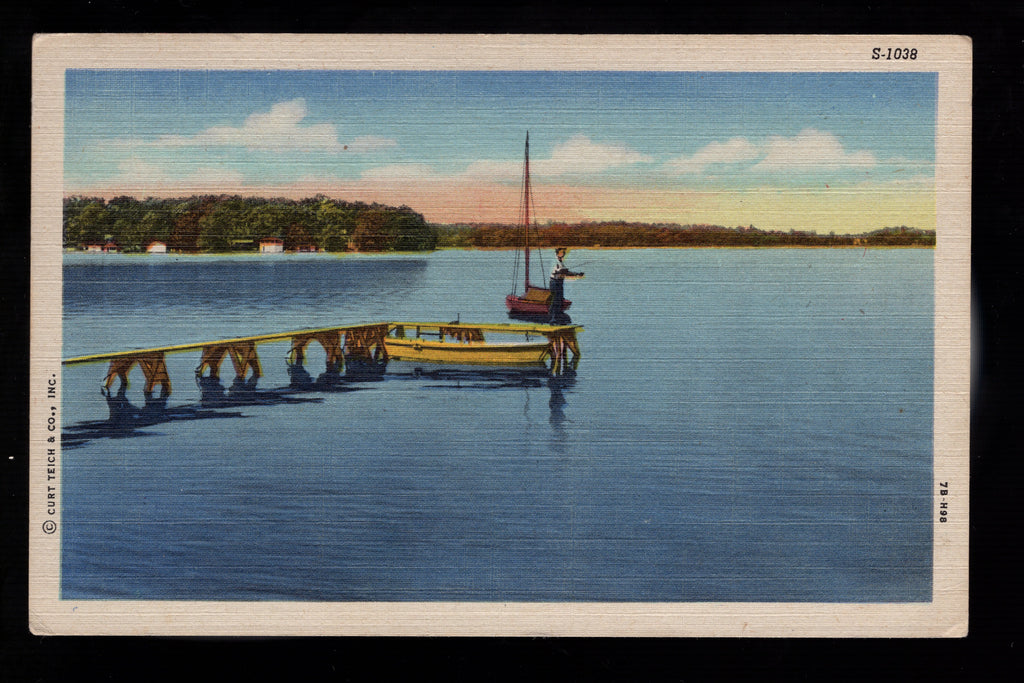 Genuine Curteich Chicago, Boat at Dock, Linen Vintage Post Card