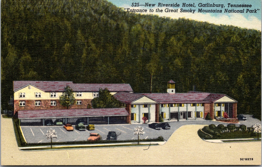 New Riverside Hotel, Gatlinburg, Tennessee, USA, Vintage Post Card