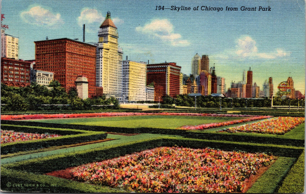 Chicago’s Skyline View From Lake Michigan, USA, Vintage Post Card