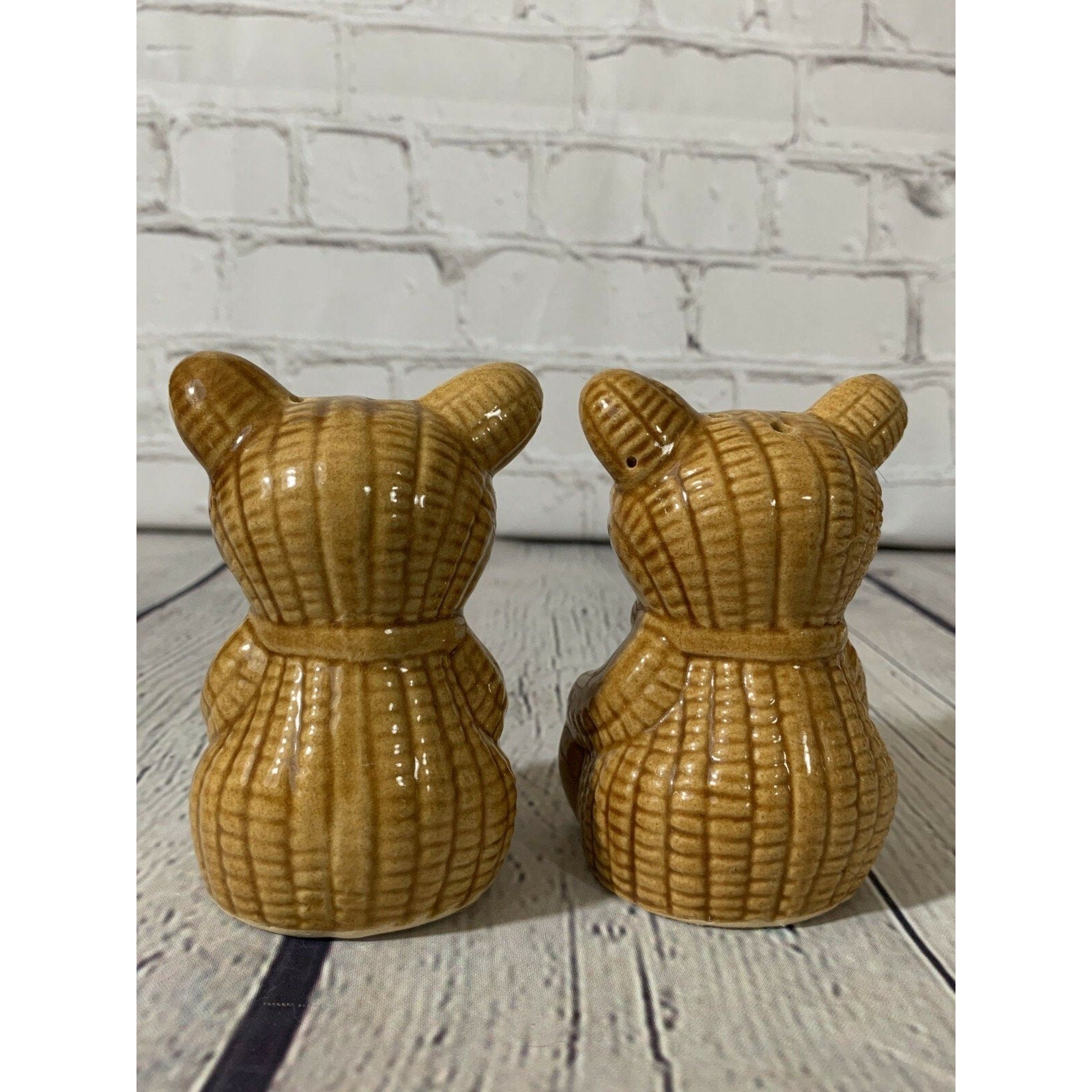 Vintage Ceramic Teddy Bear Salt & Pepper Shakers- Taiwan 1970’s