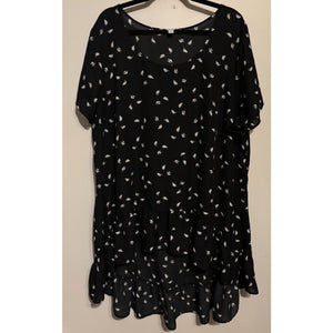 Boutique Black w/White Print Short Sleeve High Low Ruffle Bottom Blouse Size 3X