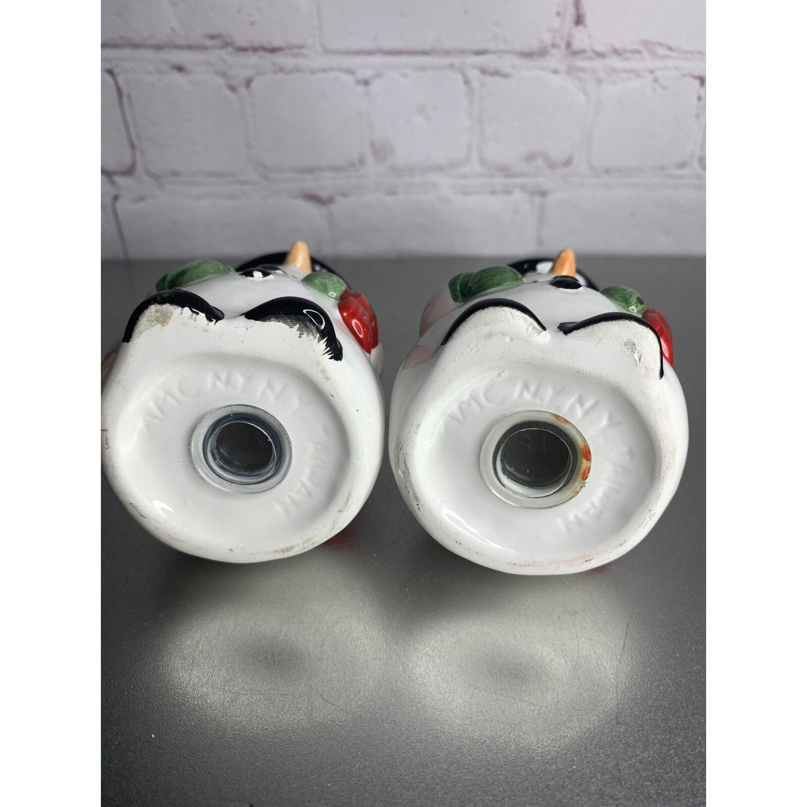 Vintage AMC NY Ceramic Snowman Salt & Pepper Shakers Taiwan 1980s