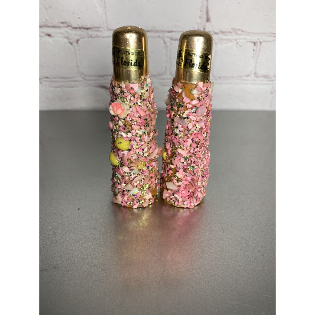 Vintage Florida Shells Salt & Pepper Shaker Souvenir Collectible Plastic