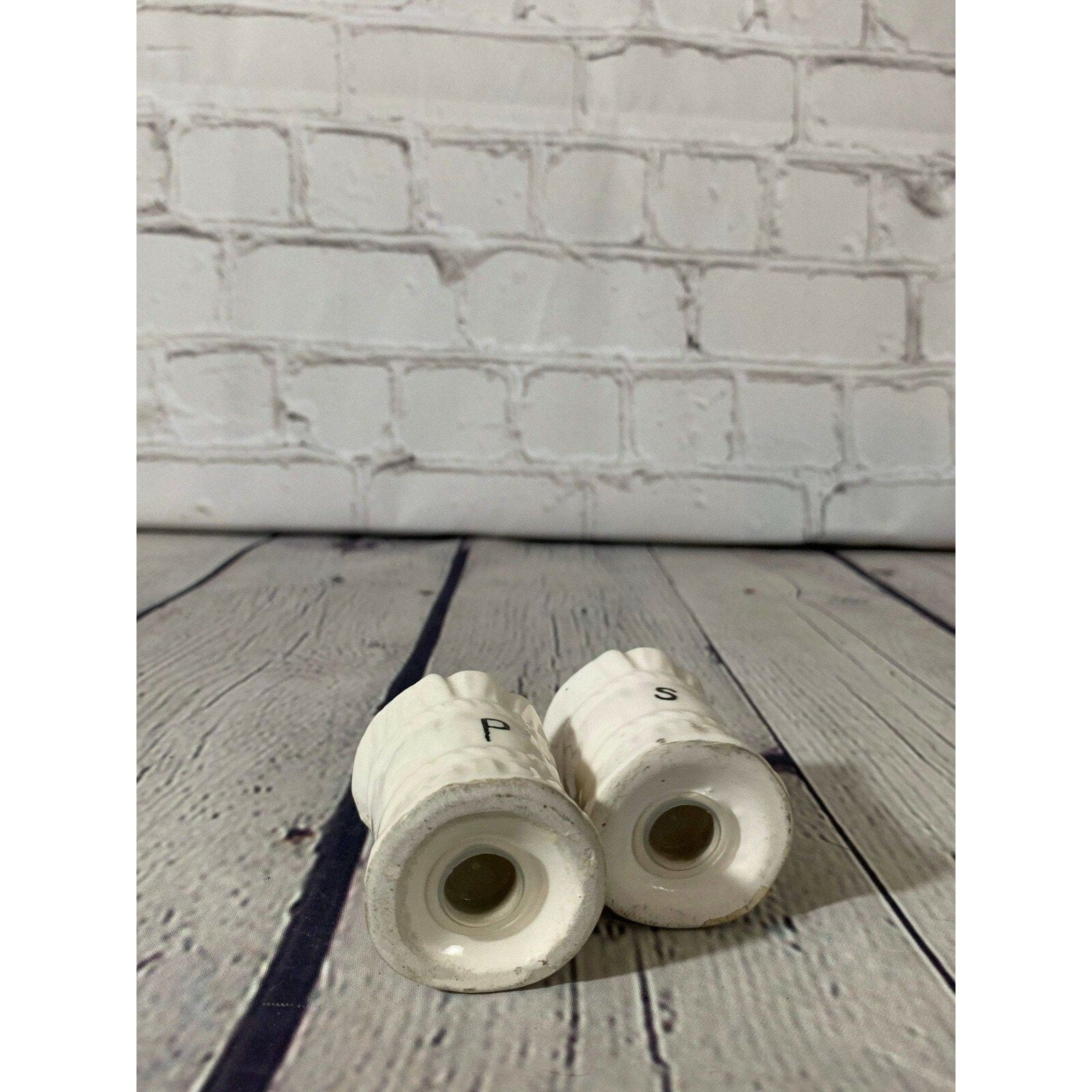 Vintage Ceramic Bale of Hay Salt & Pepper Shakers-Occupied Japan 1945-1952