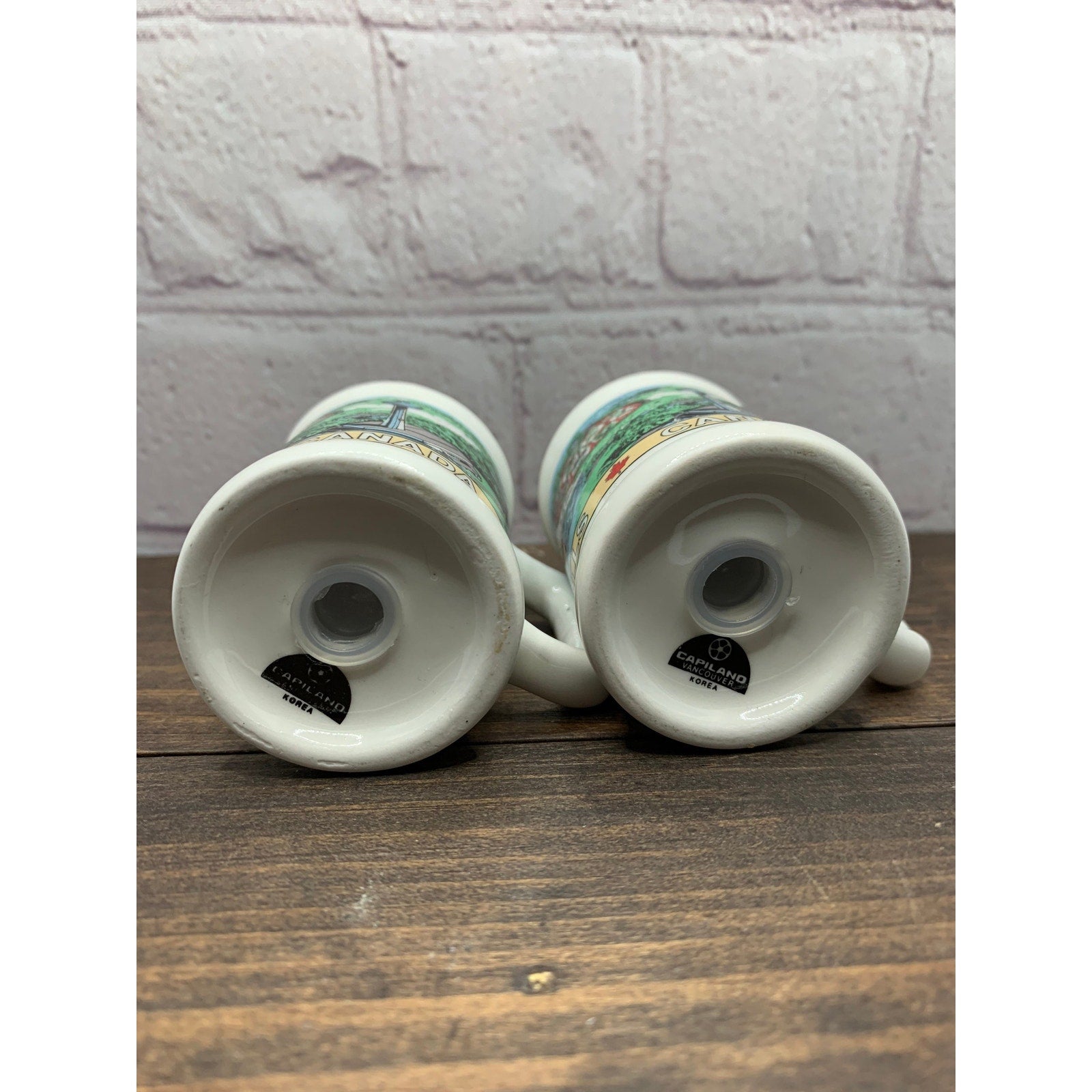 Vintage Niagara Falls Salt & Pepper Shakers Canada, Capiland Vancouver-Korea 1960s